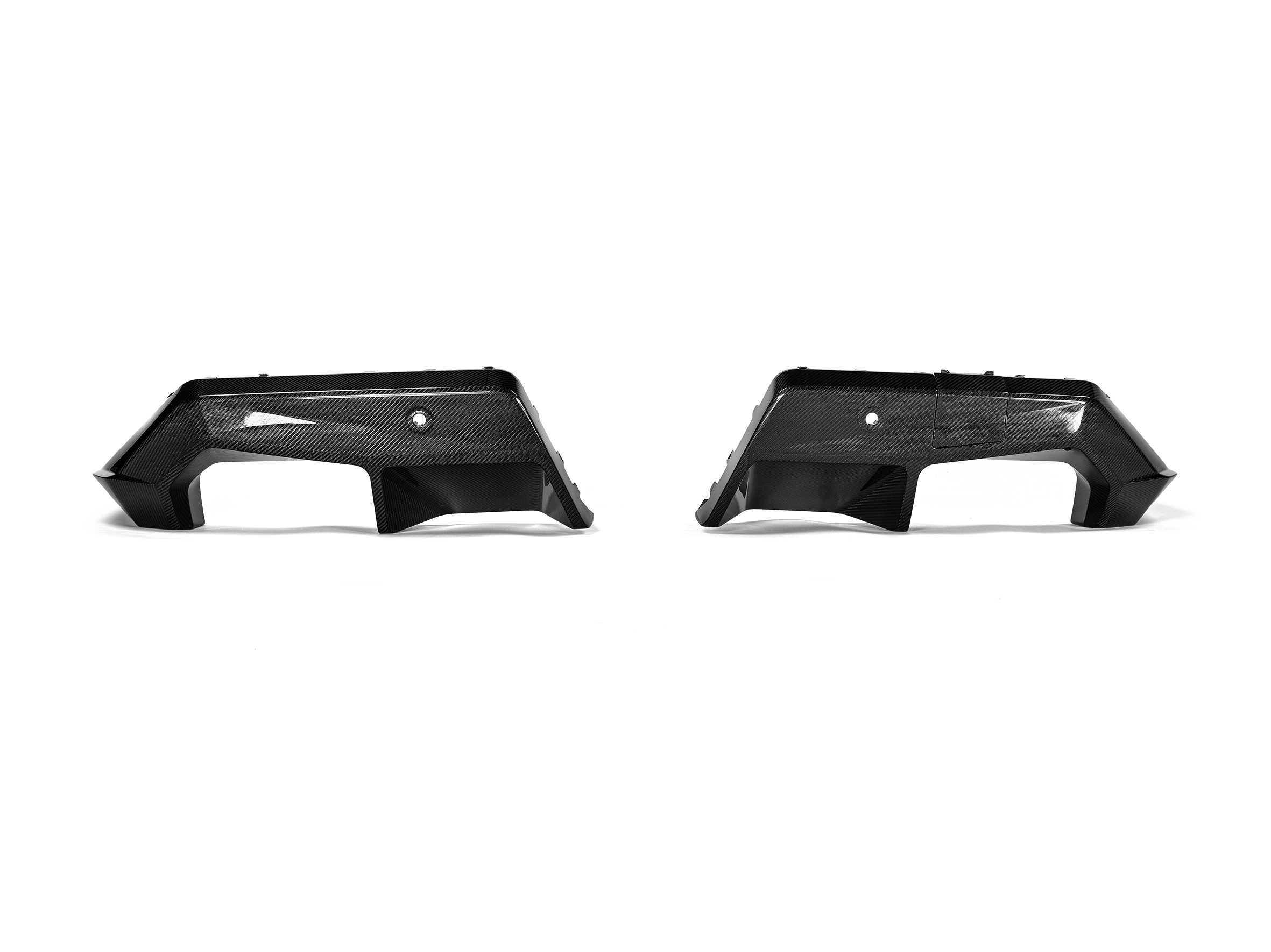 Akrapovic 2024+ BMW M5 (G90) Rear Carbon Fiber Diffuser - High Gloss
