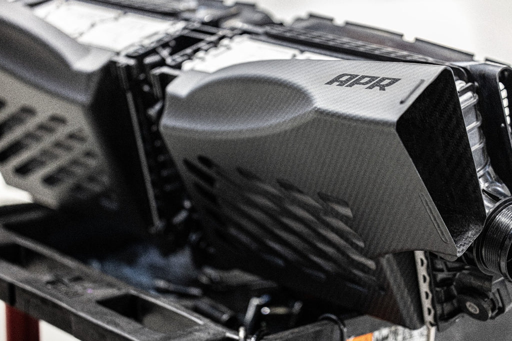APR Carbon Fiber Intercooler Ducts - Porsche / 992 / 3.0T / 911 | IC100030