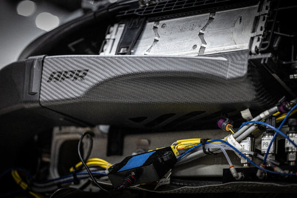 APR Carbon Fiber Intercooler Ducts - Porsche / 992 / 3.0T / 911 | IC100030