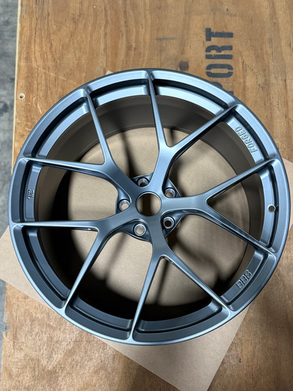BBS FI-R Evo 21x12 / CL / ET60 / CB84 - (Porsche 992 Turbo S / GT3) Satin Dark Silver