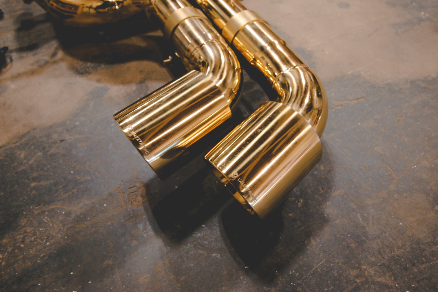BMW i8 Valved Sport Exhaust System