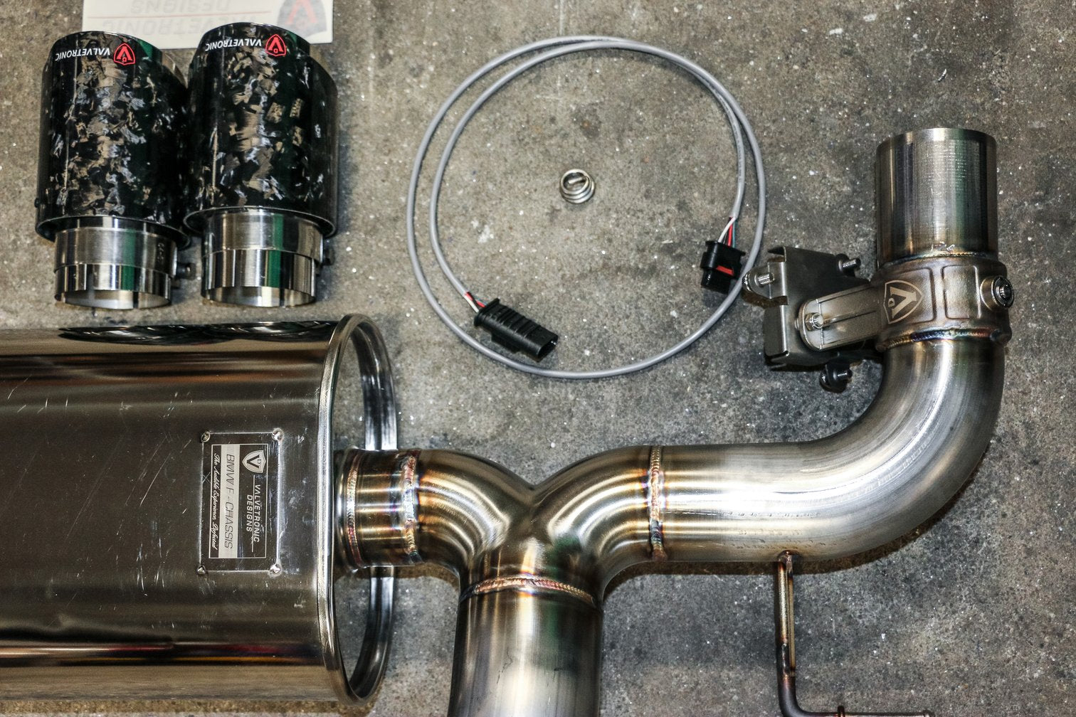 BMW F30 / F22 / F36 / F32 VALVED SPORT EXHAUST SYSTEM (AXLEBACK)