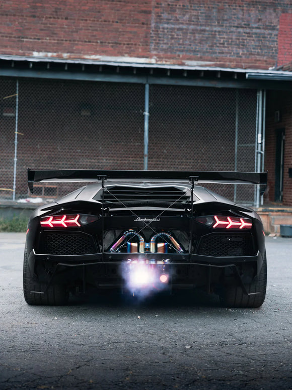 CHASIS MOUNTED CARBON APR SPOILER AND DIFFUSER - AVENTADOR