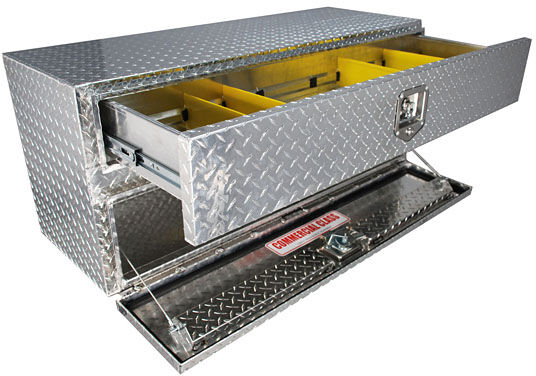 Westin/Brute UnderBody 36in x 20in w/ Top Drawer - Aluminum