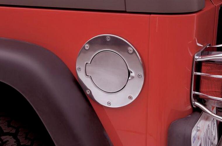 Rampage 1997-2006 Jeep Wrangler(TJ) Billet Style Gas Cover - Polished