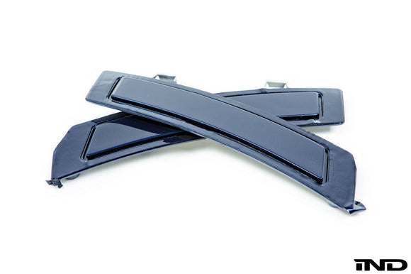 IND E70 X5 LCI Painted Front Reflector Set