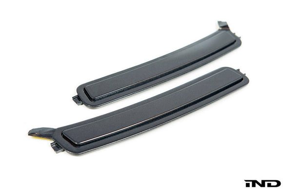 IND F90 M5 Painted Front Reflector Set