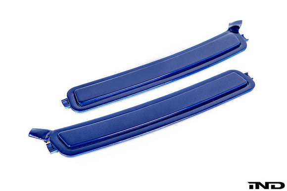 IND F90 M5 Painted Front Reflector Set