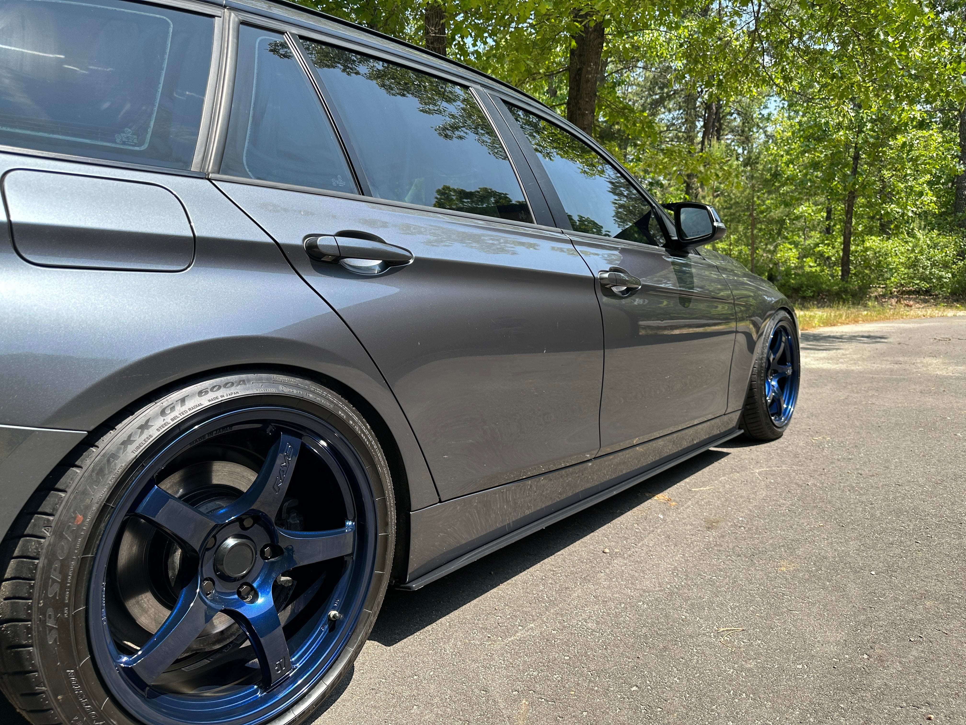 KGSPLITTERS BMW F30 M Sport Splitters