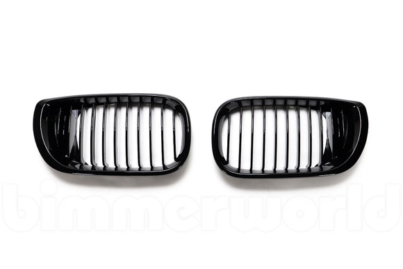 Gloss Black Front Grilles - E46 Sedan/Wagon 2002-2005 (Post-Facelift)