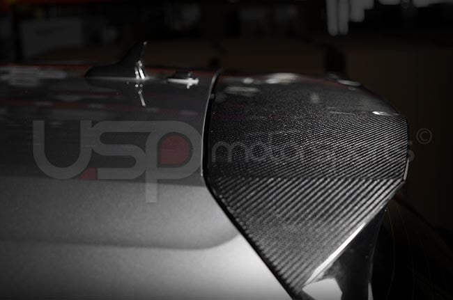 AGGRESSIV CARBON FIBER REAR SPOILER COVER FOR MK7.5 GTI / GOLF R (2018+)