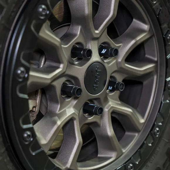 Mishimoto Steel Locking Lug Nuts M14x1.5, 20pc Set