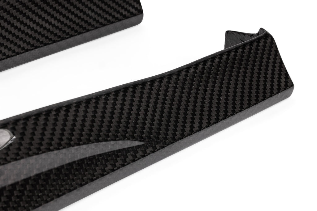 APR Carbon Fiber Side Skirts - VW / Mk8 / GTI | MS100240