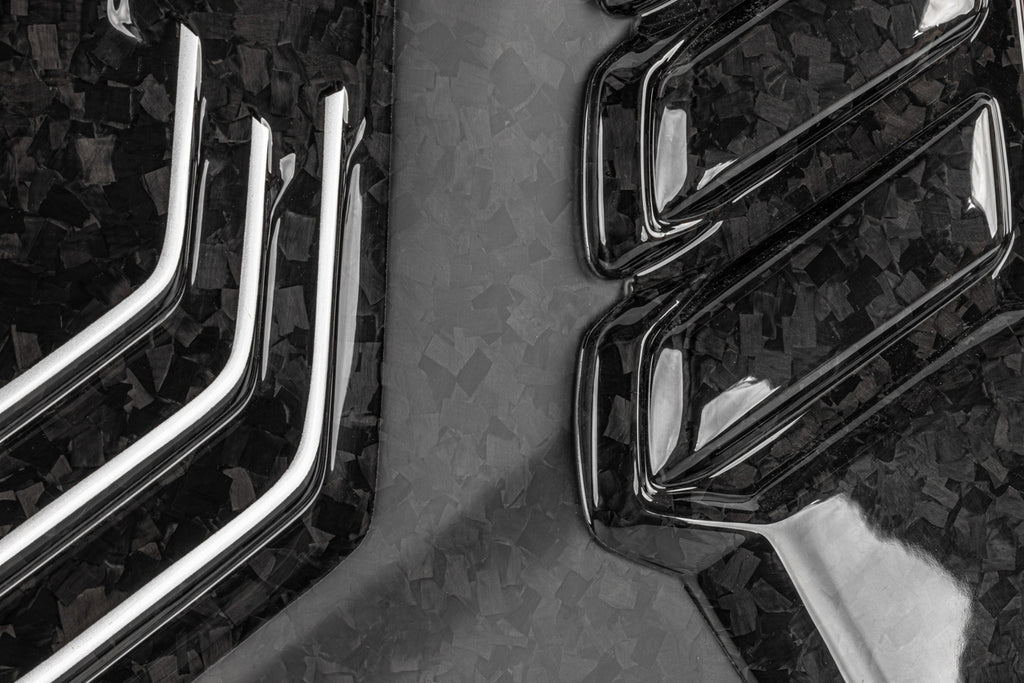 APR Engine Cover (Forged Carbon Fiber) - Audi/Porsche / 4M / 2.9T / 3.0T / 4.0T / Q7 / Q8 / SQ7 / SQ8 / RSQ8 / Cayenne | MS100257