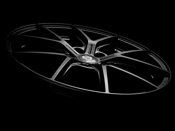 OZ SPARCO PODIO 17 X 7.5 +45 5 X 114.3 CB73.1 GLOSS BLACK