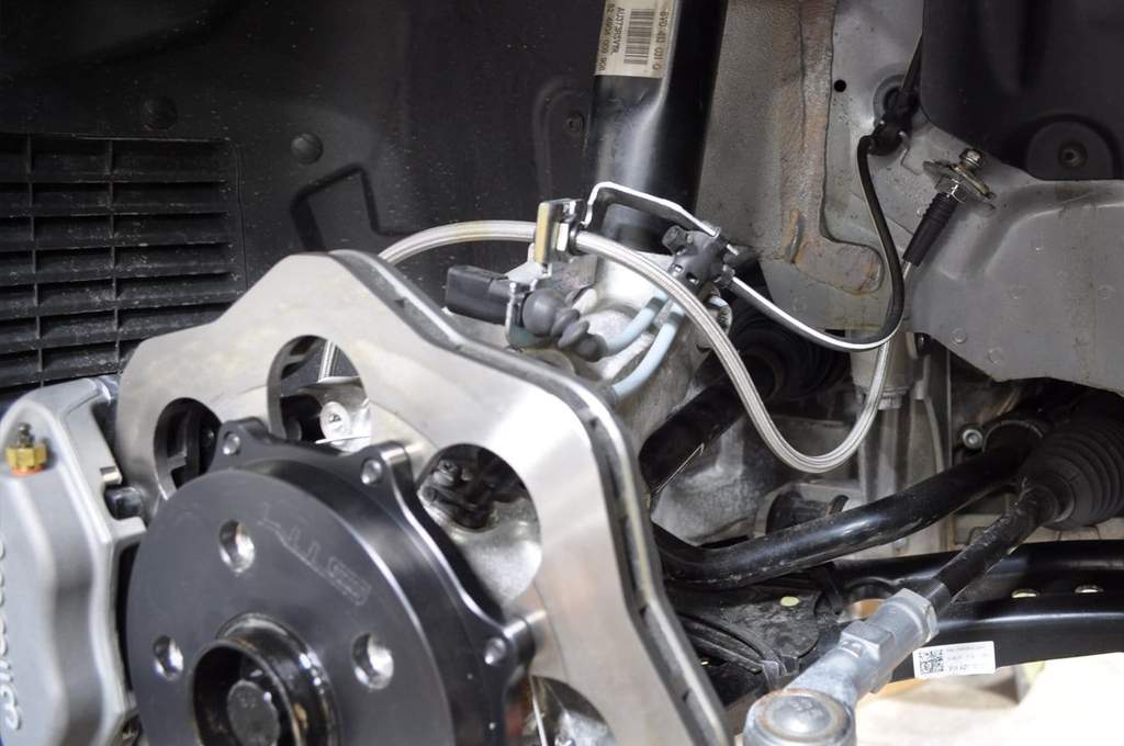 STM Lightweight Front Drag Brake Kit | 8V RS3