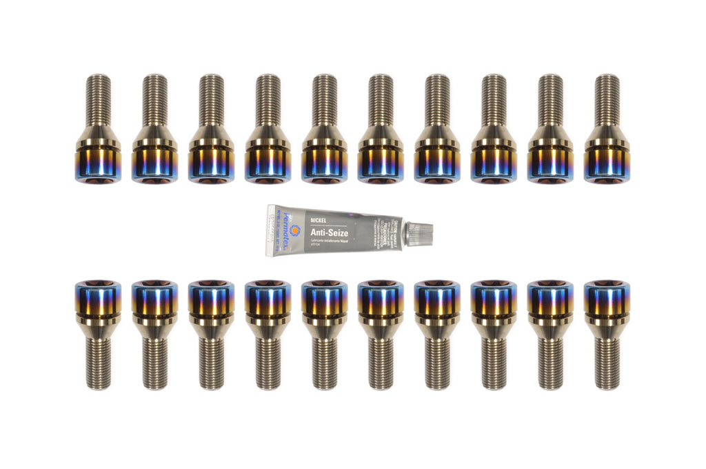STM Titanium Lug Bolts for Lamborghini - 0