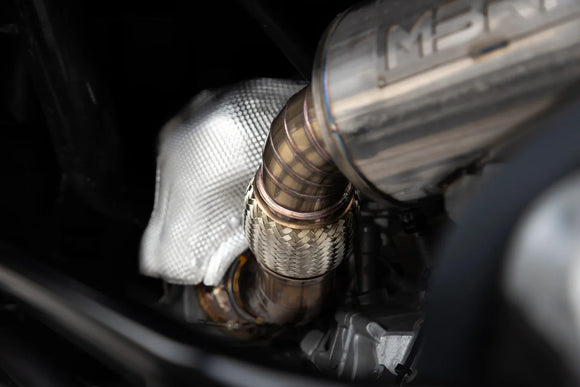MBRP CAN-AM MAVERICK R 2024 2025 3" TURBO BACK, SINGLE SLIP-ON SYSTEM WITH CATAL