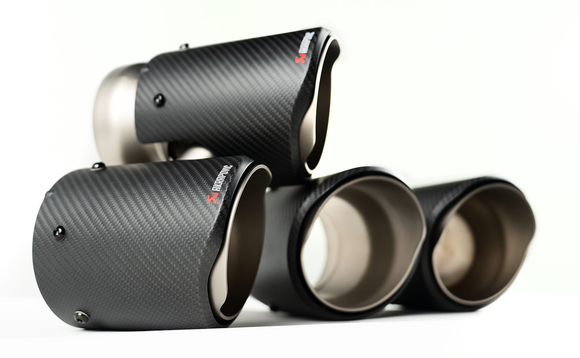 Akrapovic 2024+ BMW M5 (G90,G99) Round Carbon Fiber Tail Pipe Set
