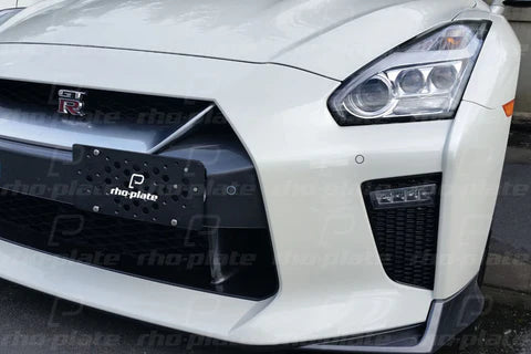 LICENCE PLATE TOW HOOK MOUNT V2 NISSAN GT-R 2017-PRESENT