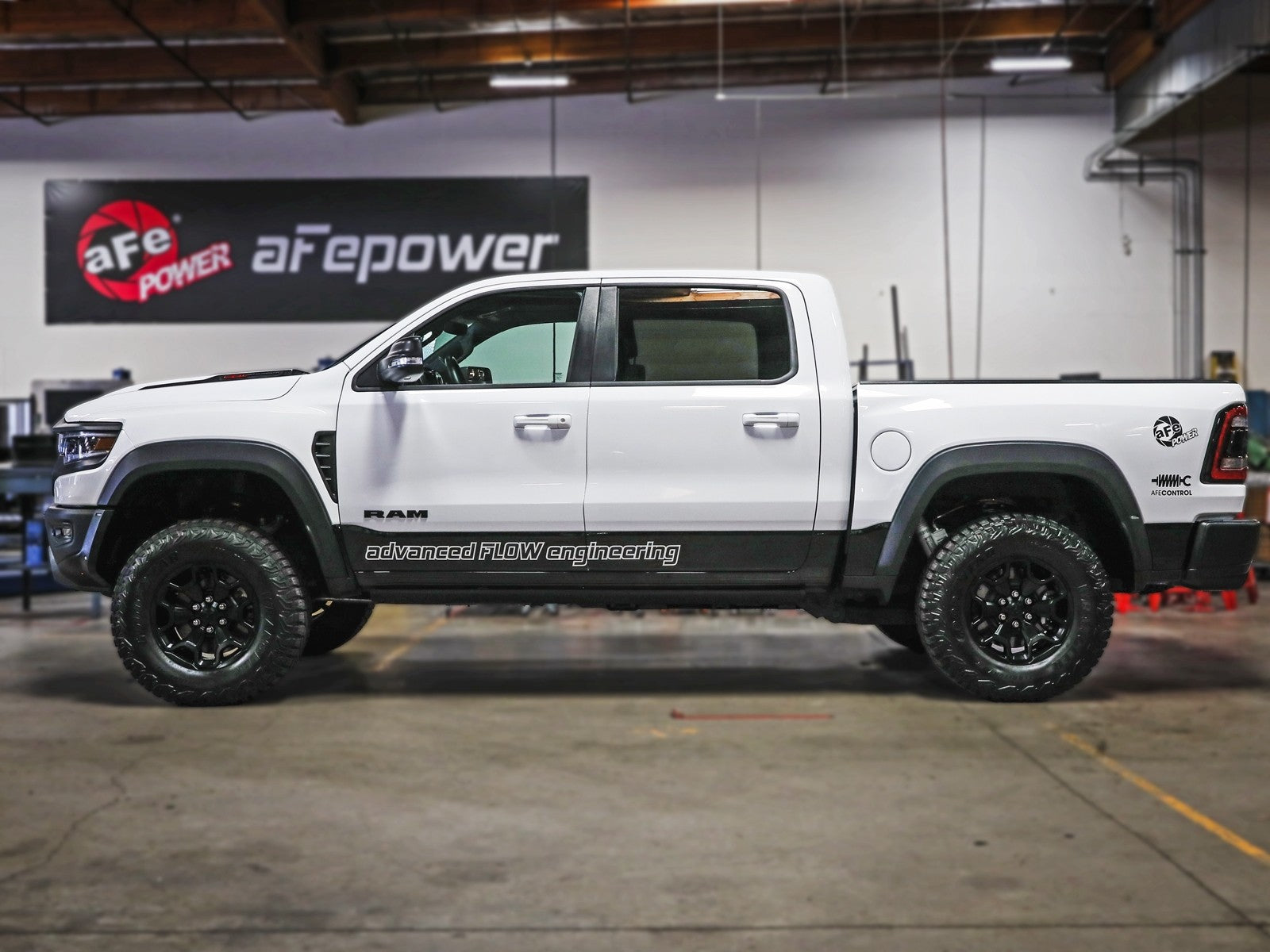 aFe CONTROL 3.0 IN Leveling Kit RAM 1500 TRX 21-23 V8-6.2L (sc) - 0