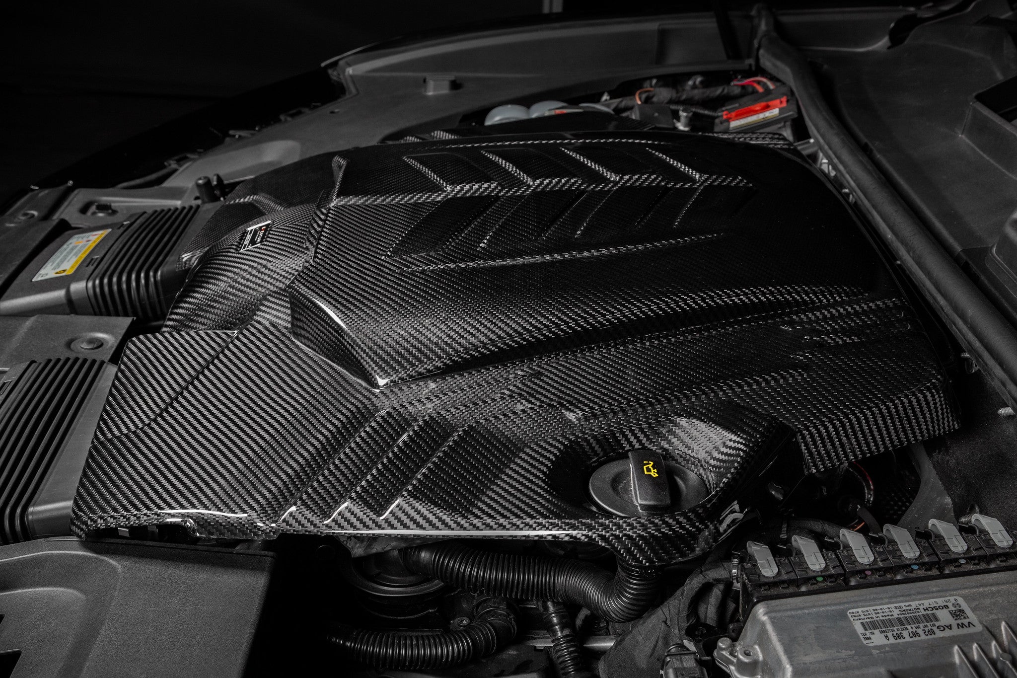 Eventuri RSQ8 / Cayenne Turbo / Urus Black Carbon Intake System