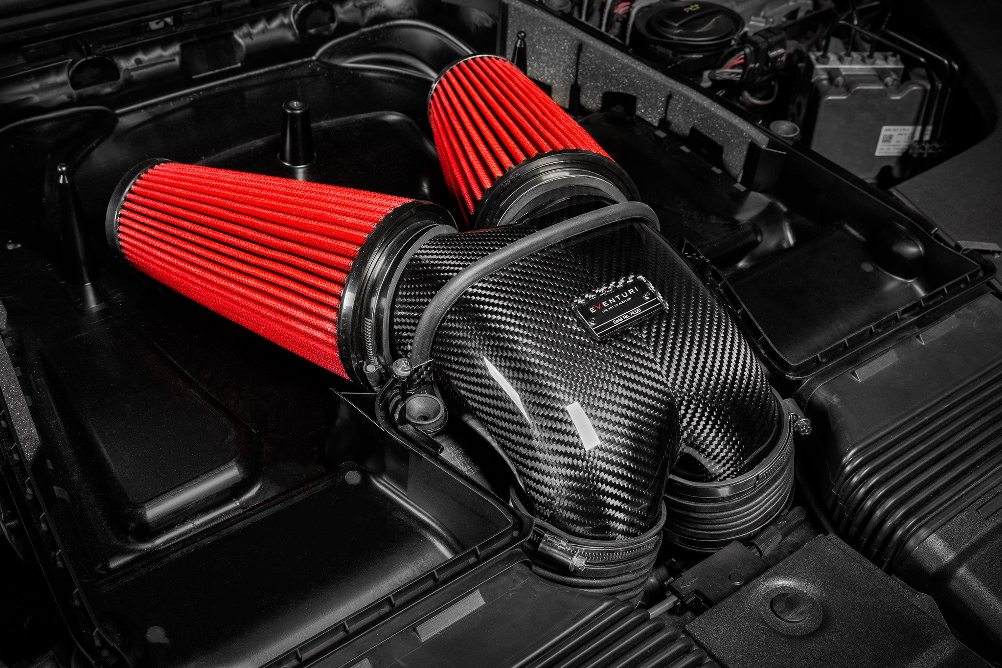 Eventuri RSQ8 / Cayenne Turbo / Urus Black Carbon Intake System