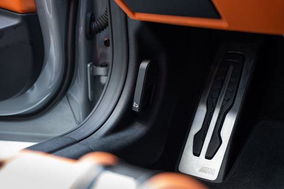 Carbonex G-Chassis Aluminum Hood Latch Handle