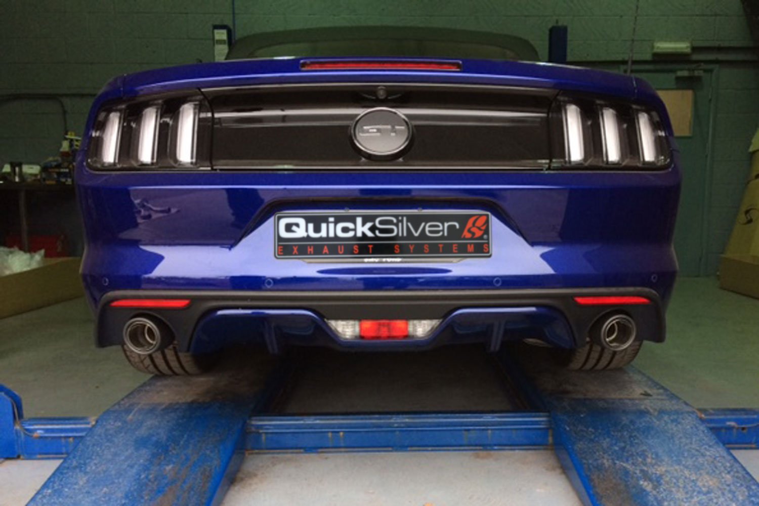 Ford Mustang 2.3 Ecoboost - Sport Exhaust with Y-Pipe and Twin Carbon Tips (2015-18) - 0