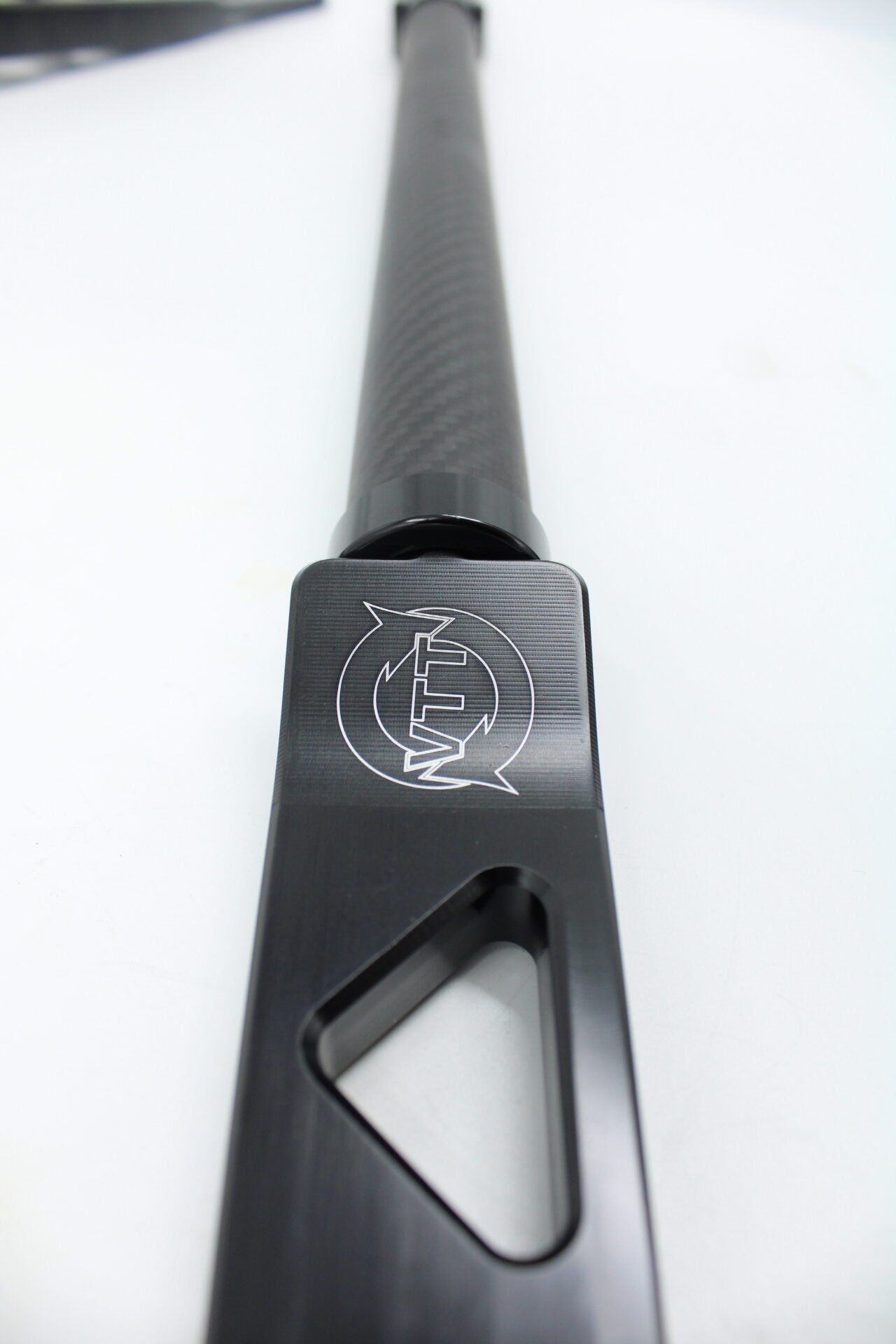 VTT G80/82 Carbon Fiber Strut Braces