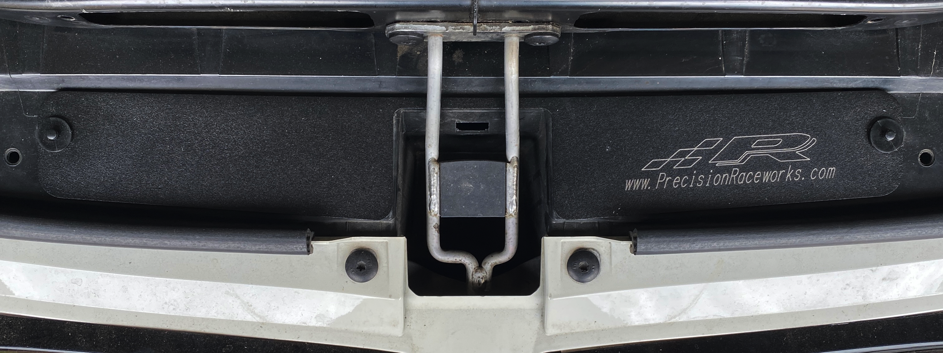 Performance E9x OEM Air Intake Block Off Plate - 0