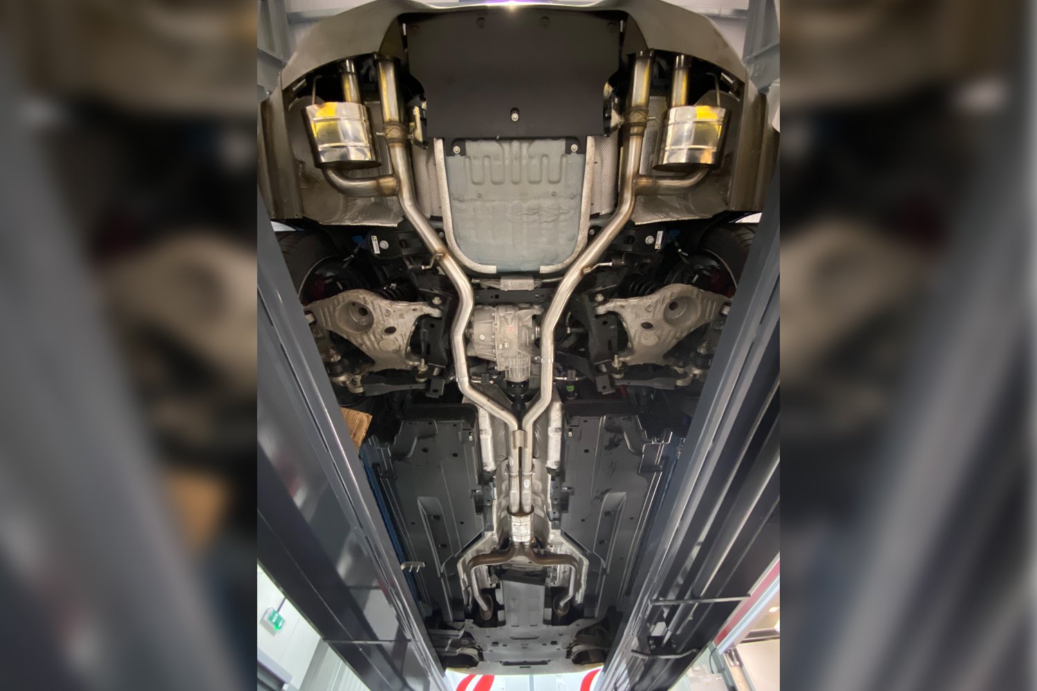 Jaguar F Pace SVR 5.0 - Sport System w/Sound Architect (2019 on)