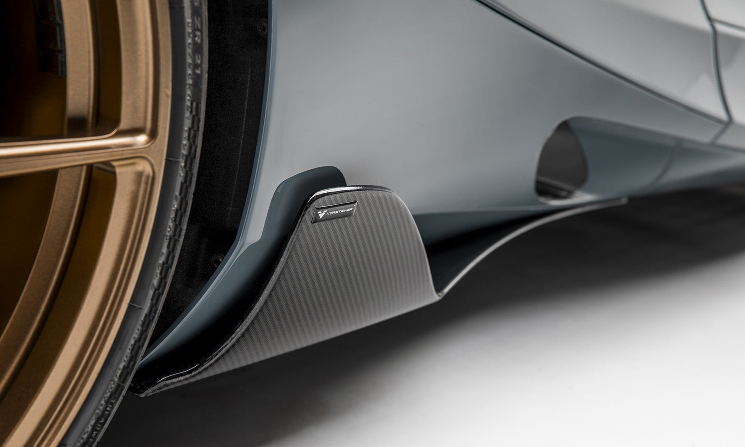 Vorsteiner McLaren 720S Silverstone Aero Side Blades Carbon Fiber PP 2x2 Glossy