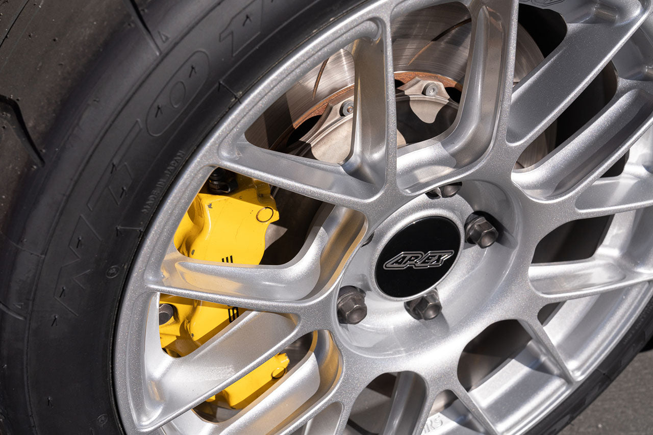 APEX EC-7RS 19 X 12 +63 CB RACE SILVER