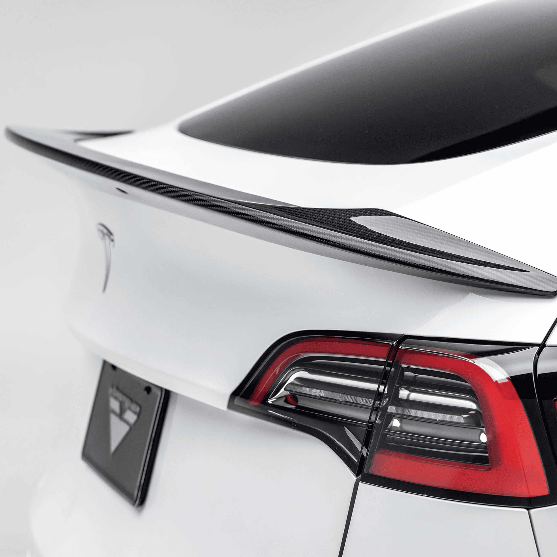 TESLA MODEL Y AERO DECKLID SPOILER