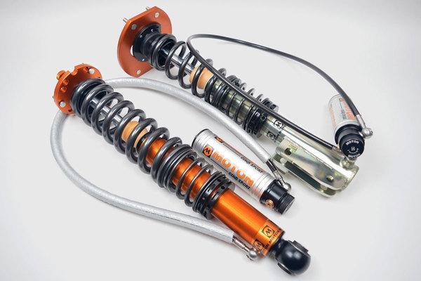 MOTON SUSPENSION 2-WAY CLUBSPORT COILOVERS: 2015–2016 PORSCHE CAYMAN GT4 CLUBSPORT (981)