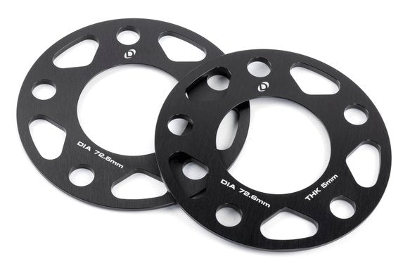 DINAN WHEEL SPACER KIT. 72.6MM. 5MM THICK