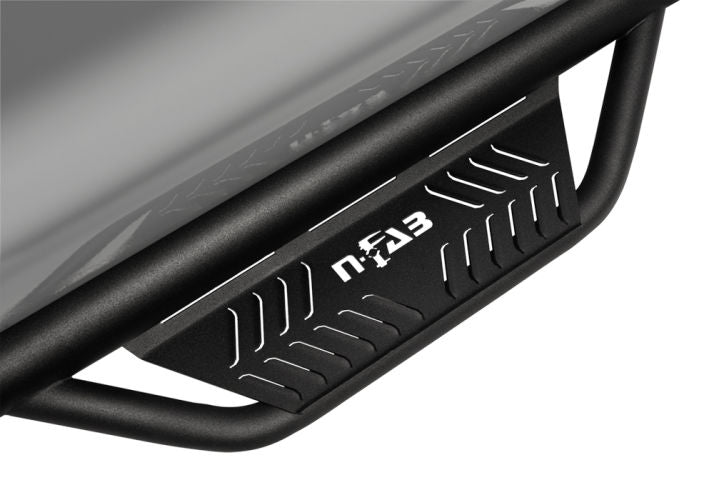 N-Fab Podium LG 15.5-19 Dodge RAM 1500 Crew Cab 6.4ft Bed - Bed Access - Tex. Black - 3in