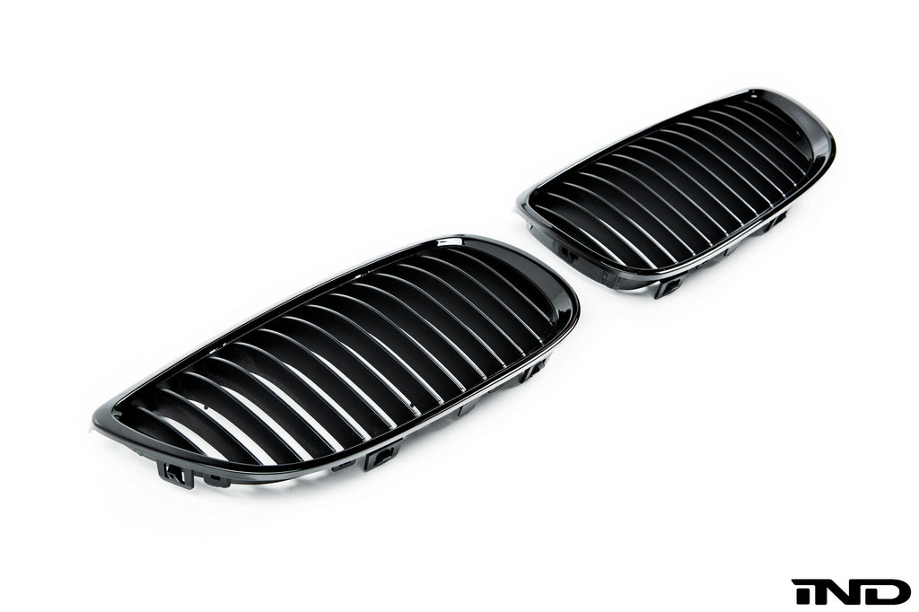 IND E9X M3 Painted Front Grille Set - 0