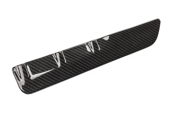 APR Intake Manifold Cover Plate - 2.5T - Carbon Fiber | MS100251