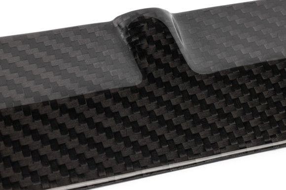 APR Intake Manifold Cover Plate - 2.5T - Carbon Fiber | MS100251