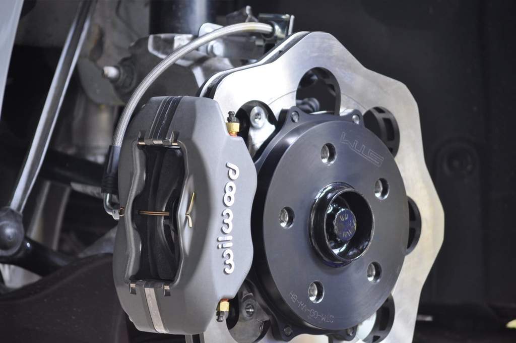 STM Lightweight Front Drag Brake Kit | 8V RS3