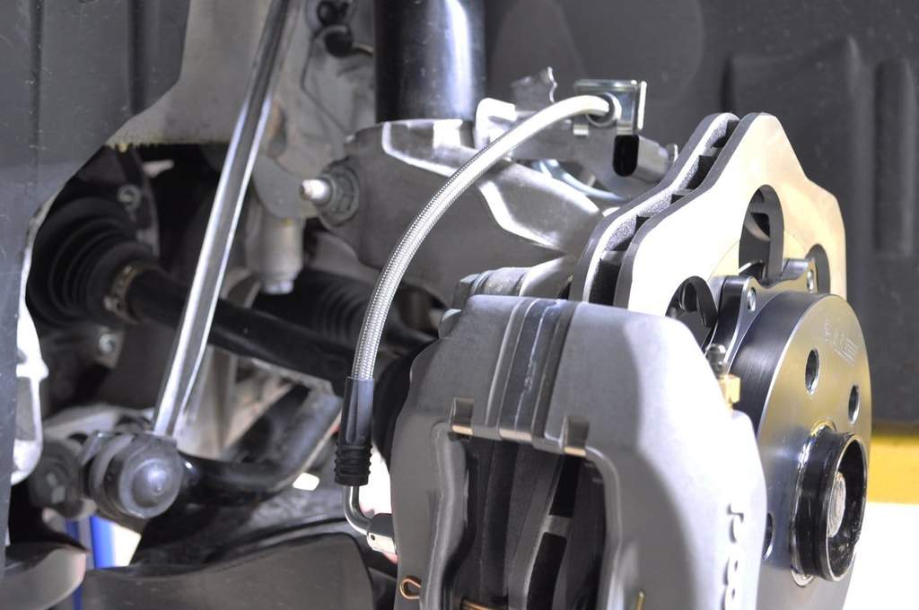 STM Lightweight Front Drag Brake Kit | 8V RS3