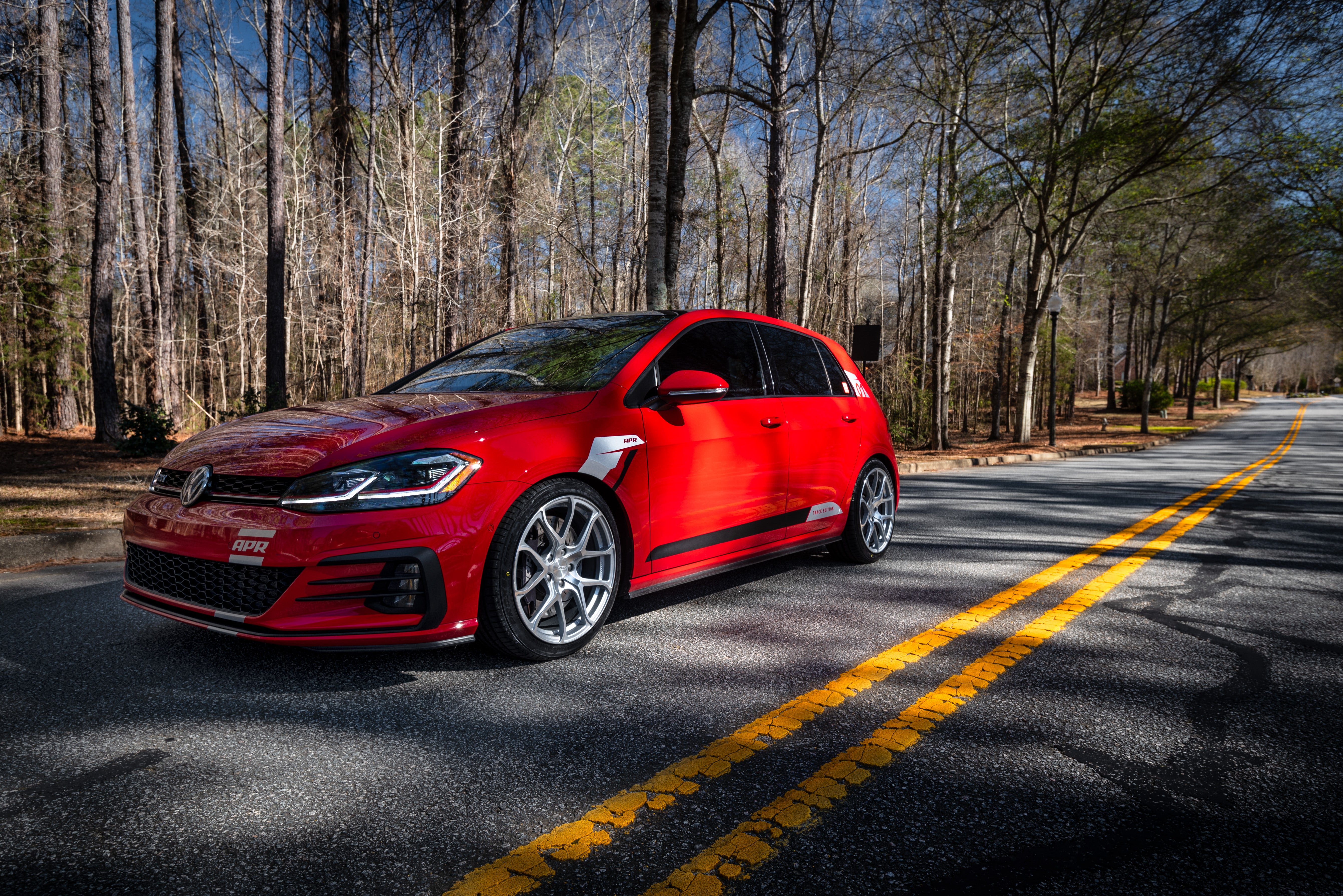 APR S01 FORGED WHEELS (18X8.5) (SILVER/MACHINED) (1 WHEEL)